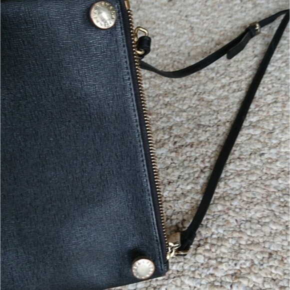 Furla 2 pockets crossbody bag - Picture 9 of 12